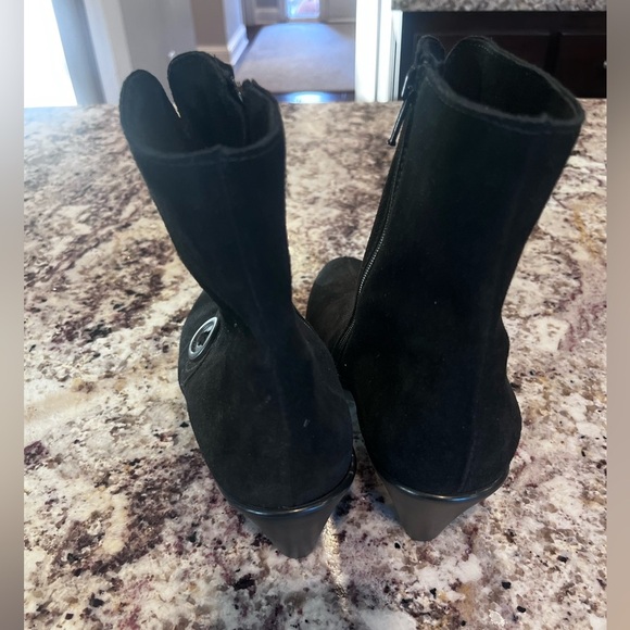 La Canadienne Dorthea NWT Size 8 WATERPROOF - Picture 4 of 6